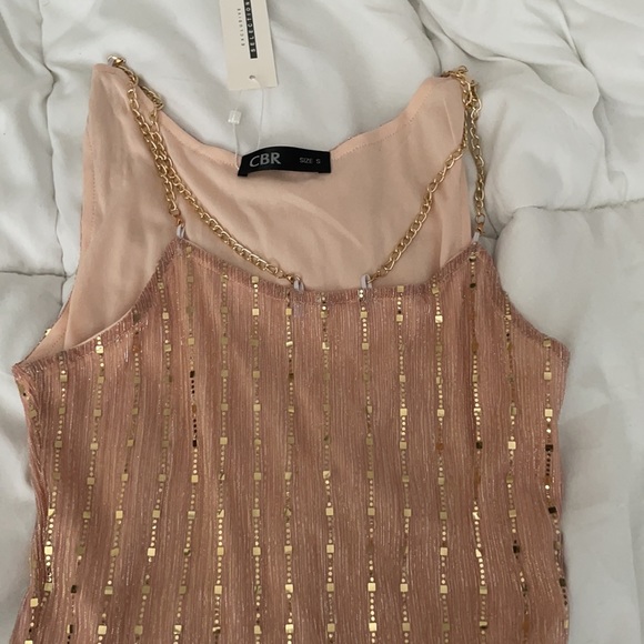 Dress - Picture 2 of 5